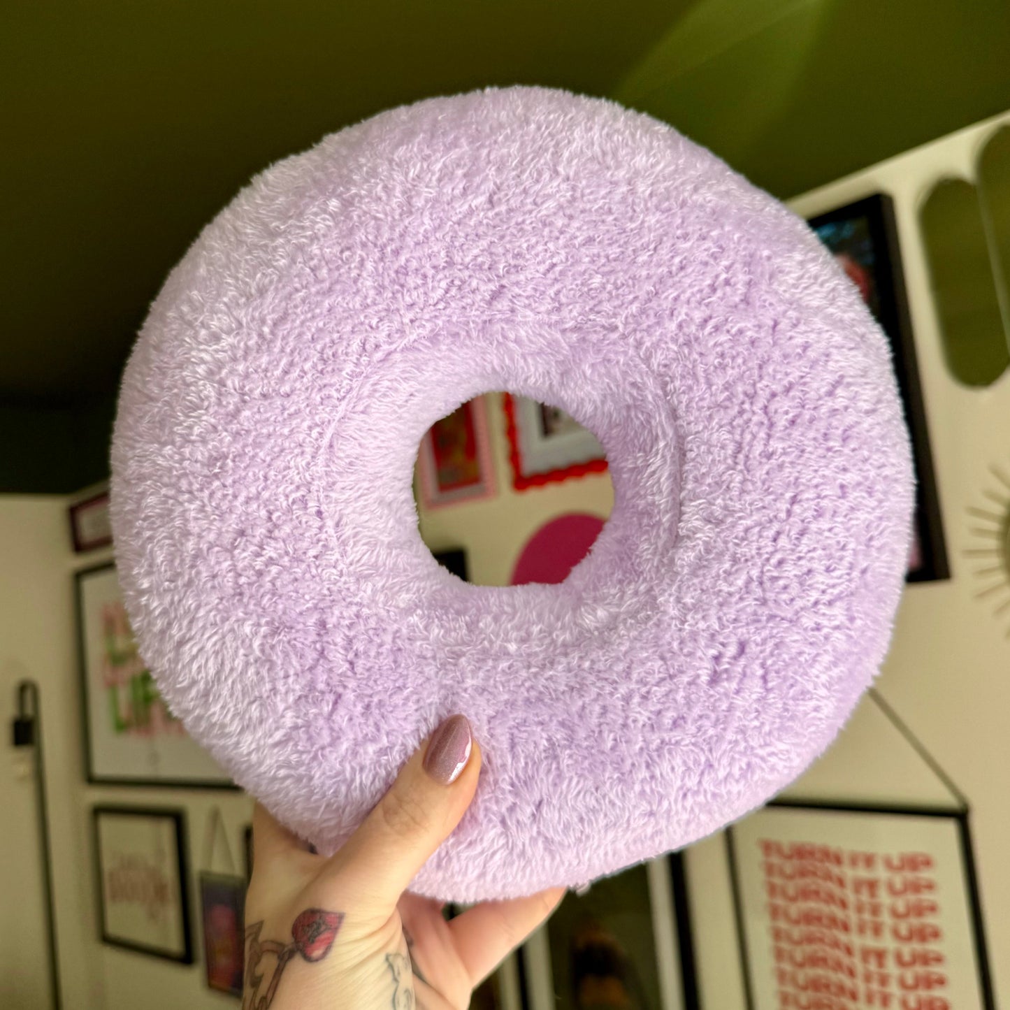 Lilac Cushion